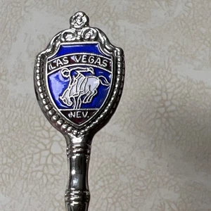 Cuchara de recuerdo coleccionable con cuenco redondo festoneado - Las Vegas NV - Imagen 1 de 4