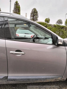 801009742R Porta ant. DX RENAULT MEGANE 3a Serie 1.6 16V Ber 5p/b/1598cc 6a8d3e - Foto 1 di 3