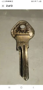 XT233 marked B10R VINTAGE ORIGINAL 1 pc YALE KEY BLANK XT233 marked B10R - Bild 1 von 3