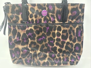 Bolso de Carga Coach Estampado de Leopardo Púrpura Cremallera Correa para el Hombro Satinado F25282 - Imagen 1 de 17