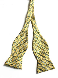 Self Tie Bow Tie 100% Silk Yellow with Dolphins Izod New With Tags Adjustable - Picture 1 of 9