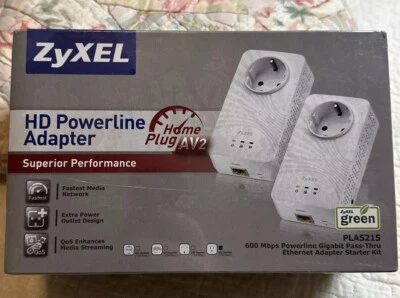 2   ZyXEL PLA5215 Powerline Adapter Ethernet Networking Extenders - Image 1 of 4