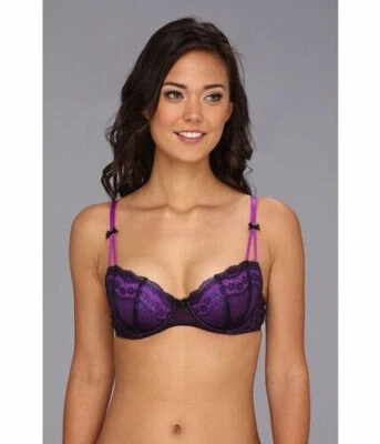 Sujetador Betsey Johnson 723325 Ojales Encaje Demi Copa Ultra Violeta Talla 32C $58 Nuevo con Etiquetas Foto 1 de 4