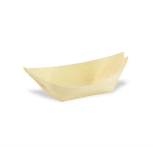 Medium Wooden Boat -2.5oz L:3.74 X W:2.87 X H:1.3in 800 Pcs/Cs - Picture 1 of 3