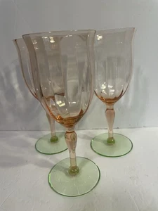 Copas de vino vintage PInk Optic pie verde - Juego de 3 - Imagen 1 de 4