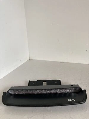 Tercera luz de freno Volvo S40 31213171 original 2.0 Tdi año 2009 - Imagen 1 de 4