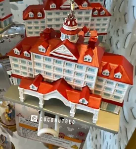 Disney Parks Disney’s Grand Floridian Resort Hotel Building Christmas Ornament - Picture 1 of 3