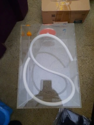 Depósito dosificador marino acrílico peces de arrecife Foto 1 de 3