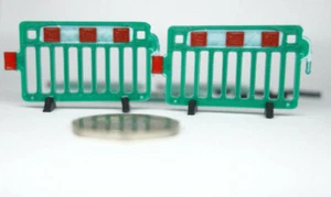 1:50 scale - Green Avalon Barrier - Construction site / 1/50 diorama 5pc Beena - Picture 1 of 5