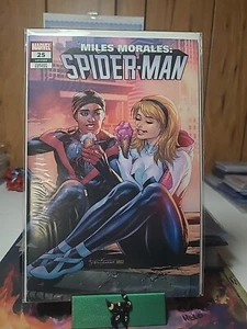 MILES MORALES SPIDER-MAN #25 * NM+ * TYLER KIRKHAM HANDELSVARIANTE GWEN STACY. NEU - Bild 1 von 9