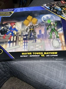 DC Comics Batman Wayne Tower Mayhem Armored Batman Lex Luther Superman NEU - Bild 1 von 3