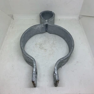 4" ROUND POST HANGER - Picture 1 of 1