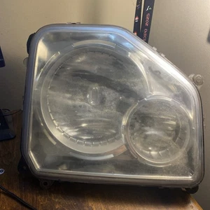 Jeep Liberty 08-12 Passenger Right Side Headlight Assembly Factory OEM Free Ship - Picture 1 of 2