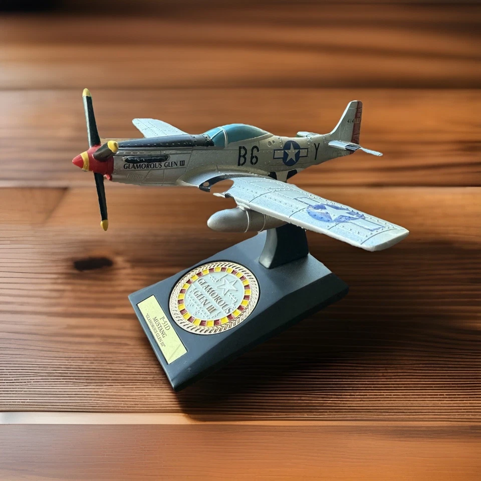 Bradford Exchange P51D Mustang Glamorous Glen WW2 Model Airplane (Boxed w COA) - Image 1 of 4