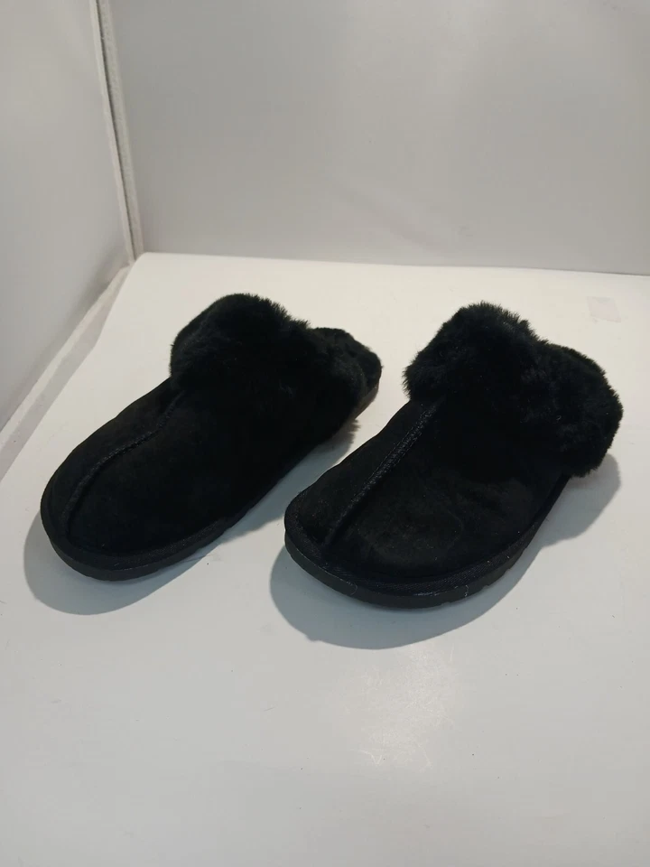Zapatillas negras sin cordones Lamo para mujer talla 7 piel de oveja doble cara Foto 1 de 4