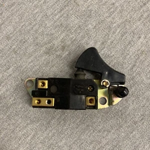 Makita 651968-9 C3LA-2A Switch for 6343DWA Cordless Drill / 8443 SC190 10Y3RA - Picture 1 of 5