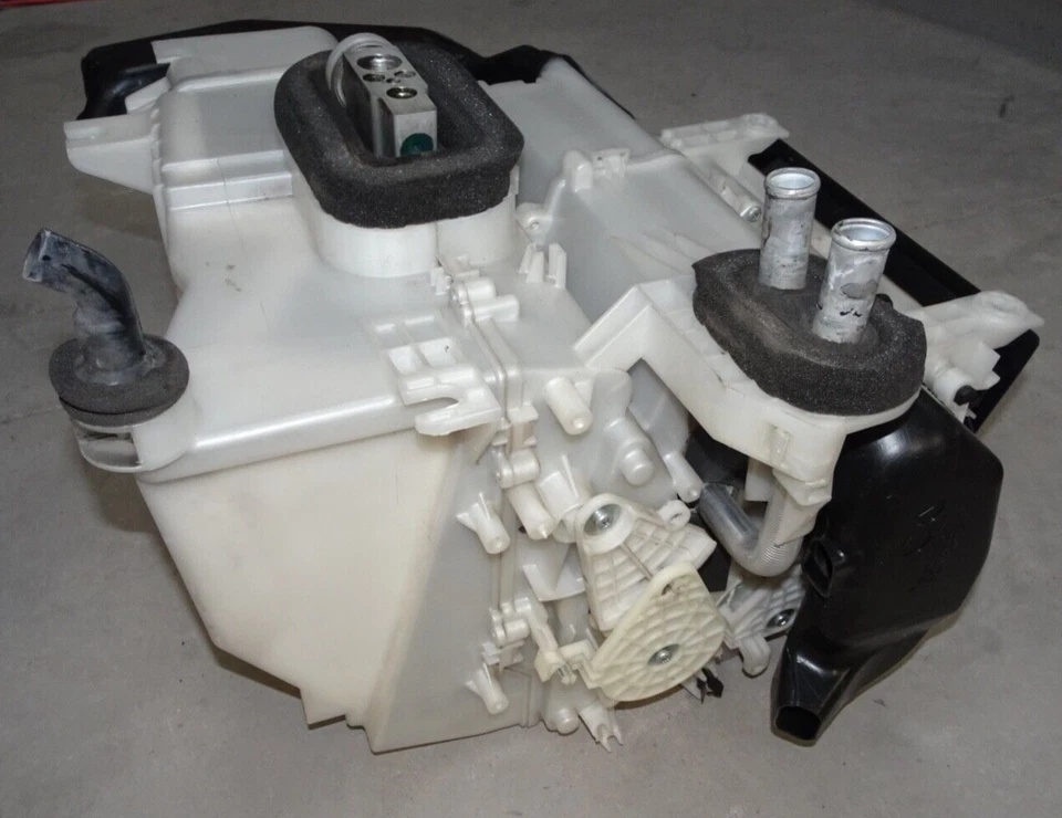 2003-06 三菱 Lancer Evolution 8 9 交流和加热器蒸发器外壳组件 — 第 1/4 张图片