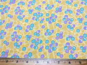 1 FQ Darlene Zimmerman CHANTECLAIR Berries on Yellow 30s Repro Cotton Fabric - Picture 1 of 4