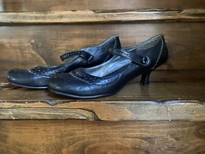 MADDEN GIRL {Size 8} Black Kitten Heels Mary Jane Buckle Round Toe - Picture 1 of 4