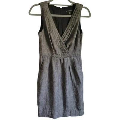 Vestido Banana Republic para mujer 2 gris 100 % lino plisado sin mangas forrado con cuello en V Foto 1 de 4