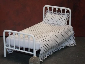 Dollhouse Miniature Bed Single White Metal 1:12 inch scale P229 Dollys Gallery - Picture 1 of 5