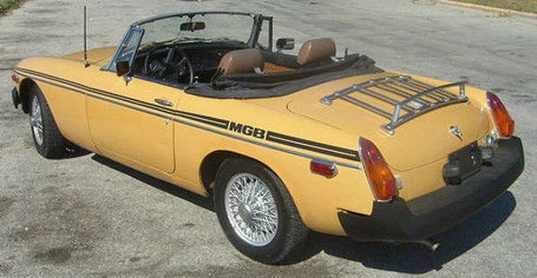 Nuevo 1962-1974 MG MGB OEM Cuerpo Superior Doble Lateral Rayas Kit Roadster Foto 1 de 4