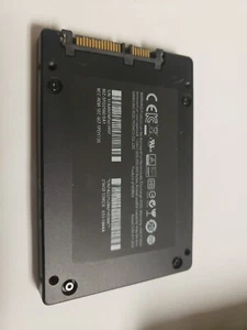 SAMSUNG 256GB SSD SATA 2.5" MZ-5PD2560/0A1 - Picture 1 of 5