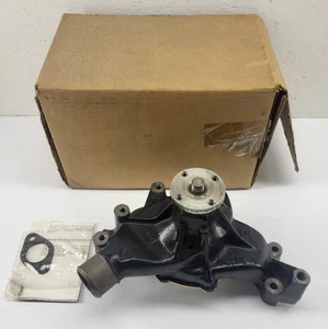 NOS 1984 1999 Chevrolet GMC Pickup Suburban Gvan 7.4L V8 Big Block Water Pump - Picture 1 of 9