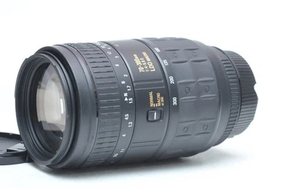 Quantaray 70-300mm f/4.0-5.6 AF LDO Macro Lens for Nikon F - Image 1 of 3
