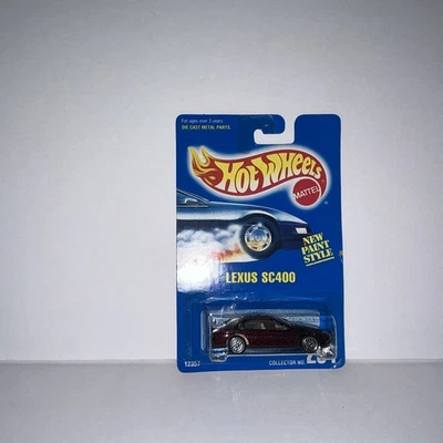Tarjeta azul Hot Wheels Lexus SC400 NUEVO ESTILO PINTURA #264 Foto 1 de 4