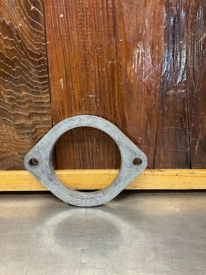 Triumph Spitfire TR250 TR6 • Placa espaciadora de arranque original, usada. JT63 Foto 1 de 4