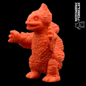 Plex Marukoshi Gesura (Orange) - Vintage Ultraman Kaiju Keshigomu 1.5in - Picture 1 of 3