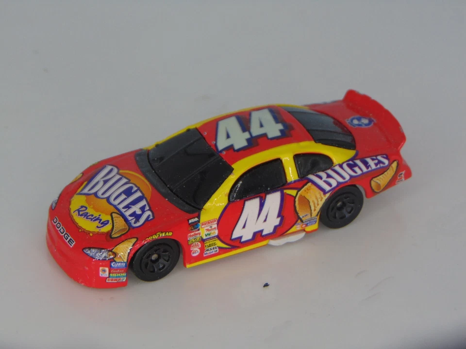 HOT WHEELS 2003 RICHARD PETTY #44 DODGE INTREPID BUGLES RACING NASCAR 1/64 - Image 1 of 1