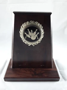 Bowling Trophy Wood 1996 - Picture 1 of 7