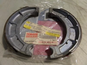 NOS Yamaha Brake Shoe Set 1979 IT250 2X4-W2536-00 - Bild 1 von 5