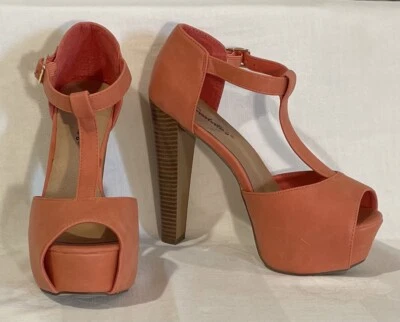 Sandalia de tacón alto Breckelle's Brina01S plataforma de cuero sintético melocotón correa en T nueva talla 7 Foto 1 de 4