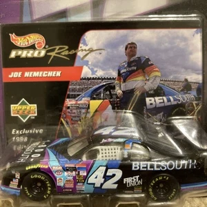 Hot Wheels Pro Racing Bellsouth 1:64 Diecast - Joe Nemechek Preview Edition - Picture 1 of 4