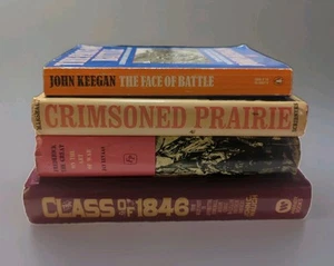 Lot Of 4 Military History War Combat Themed Books (3 HC, 1 PB) - Imagen 1 de 5