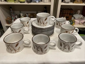 9 Coffee Mugs and Saucers Midwinter Wild Oats Stonehenge Wedgwood England - Picture 1 of 7