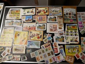 1 kg India kiloware stamps, many different types , sheets, mainly commemoratives