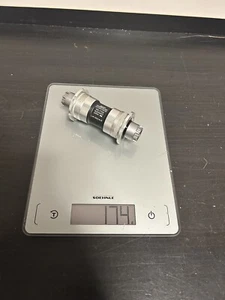 NEW Bottom Bracket Shimano Dura-Ace BB-7700, 1.37"x24/68 109.5mm Octalink V1 NOS - Picture 1 of 3