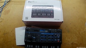 Behringer Pro VS Mini - Hybrid Vector Synthesizer, Arpeggiator, Sequencer (MIDI) - Bild 1 von 2