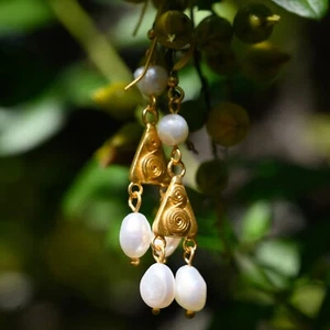 24k GP Crotalia Style Pearl Earrings | Across The Puddle - Picture 1 of 5