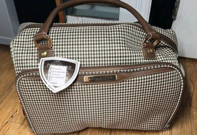 LONDON FOG Oxford III 17" Brown houndstooth Cabin Bag in brown - Image 1 of 4