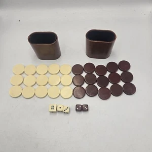 Vintage Ersatz Backgammon Figuren 15 braun 15 Sahne Chips 5 Würfelbecher - Bild 1 von 6