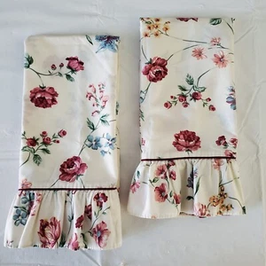 Vintage Croscill GRANADA Floral Standard Pillowcases Ruffled Ends 20x29 Set of 2 - Picture 1 of 4