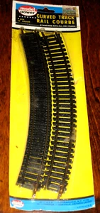 Model Power # 33 HO Scale 18" Radius Curve, 4 piece Track Sections, BRASS - Picture 1 of 3