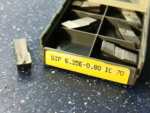 NEW 10pcs ISCAR GIP 6.35E-0.80 IC70 Carbide Indexable Top Notch Inserts 06401170 - Picture 1 of 3