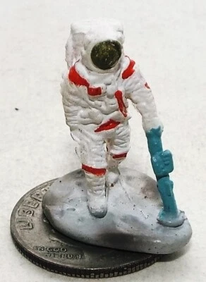 This is a  Very Small Micro Machine Plastic NASA Apollo Astronaut # 1 - Image 1 of 3