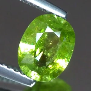 1.29cts Nice Oval Multi Color Titanite Natural Sphene Loose Genuine Gemstones - Picture 1 of 3